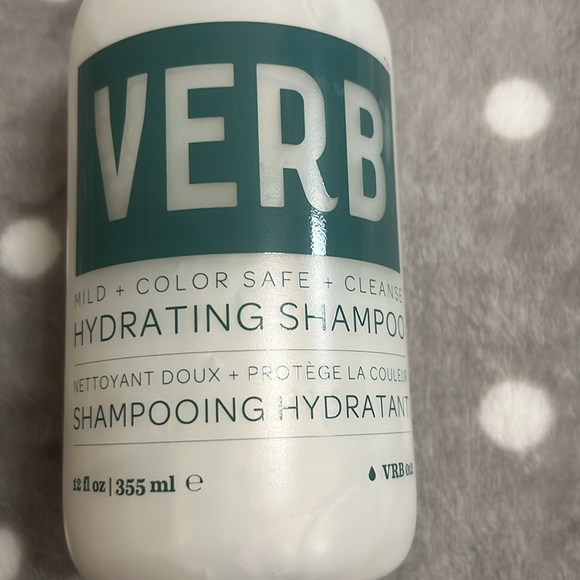 Verb Hydrating Shampoo - Picture 3 of 7